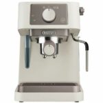 Comprar Cafetera espresso - delonghi - stilosa ec235.cr - bomba individual - hervidor de acero inoxidable - compatible con ese - boquilla de vapor - acabado crema