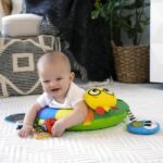 Comprar Cojín de actividad multisensorial para jugar boca abajo - baby einstein - cal-a-pillow - niños a partir de 0 meses