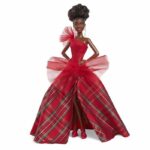 Comprar Muñeca barbie marrón feliz navidad hrm62