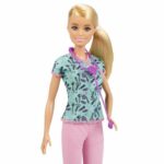 Comprar Barbie trades enfermera