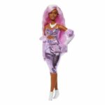 Comprar Muñeca barbie deluxe con vestido rosa brillante hyv25