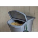 Comprar Contenedor de alimentos - kerbl - apilable - 40 l